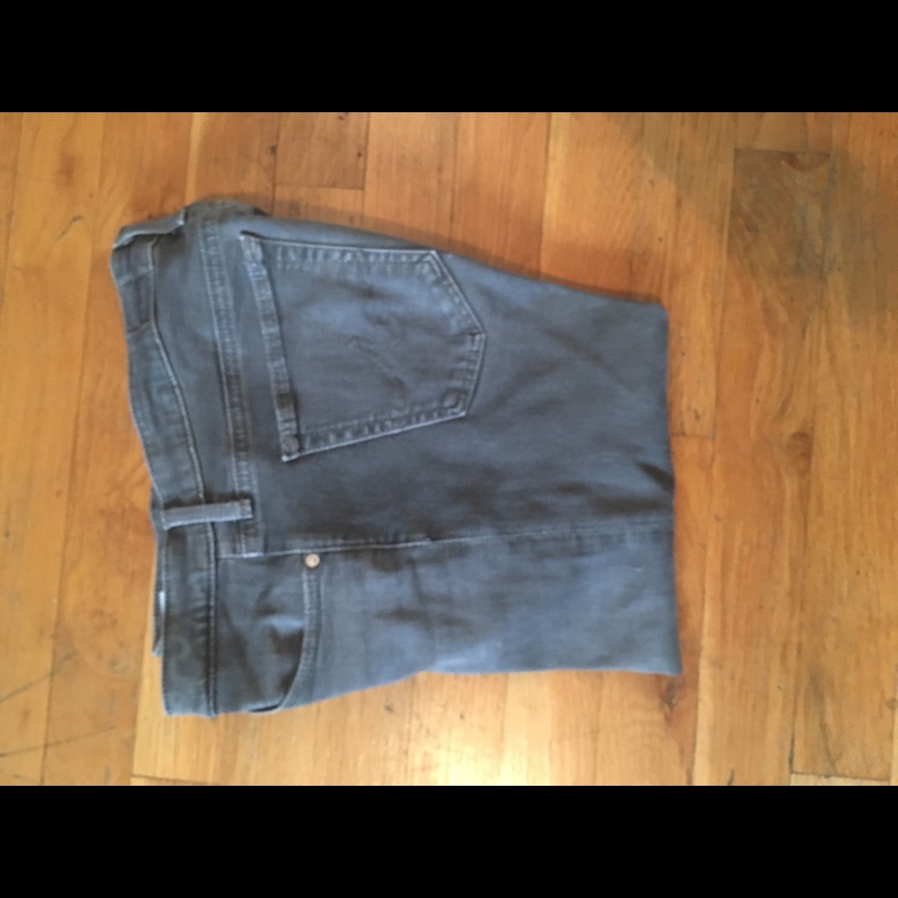 Grey skinny jeans